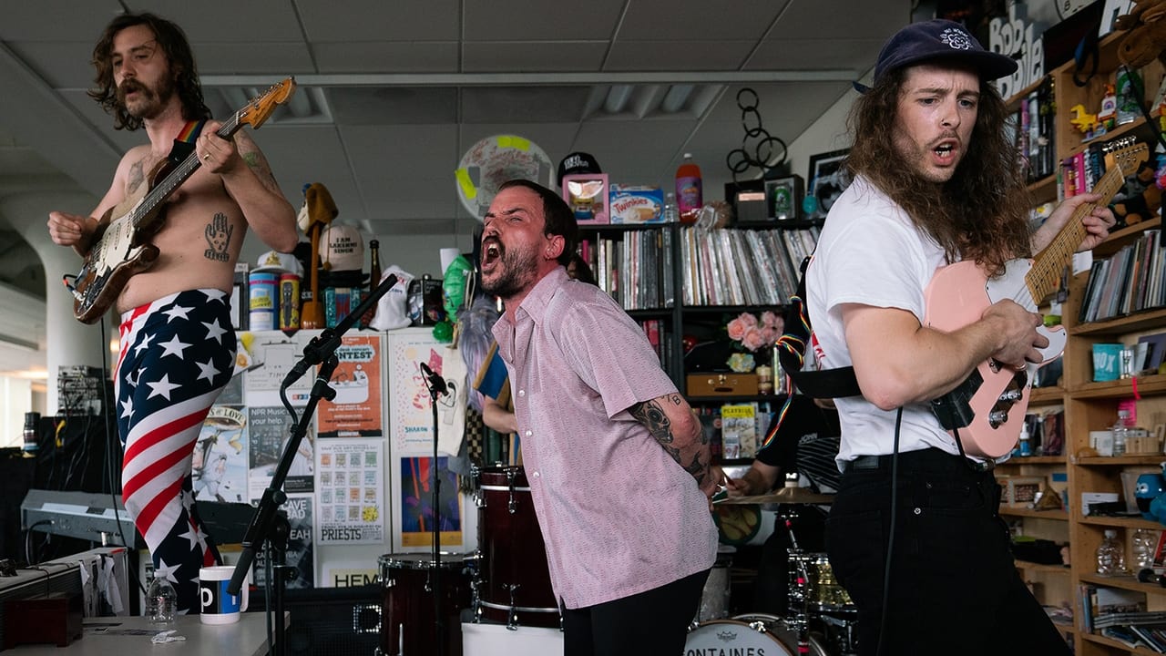 NPR Tiny Desk Concerts - Season 12 Episode 45 : IDLES