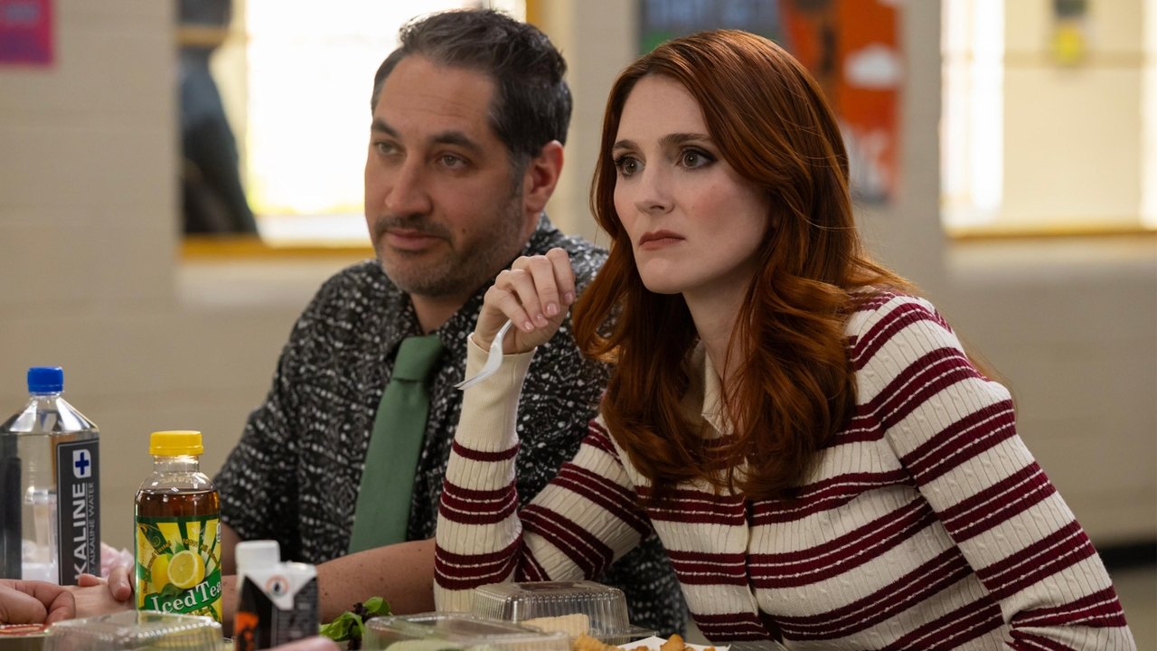 English Teacher - Season 2 Episode 2 : Trash