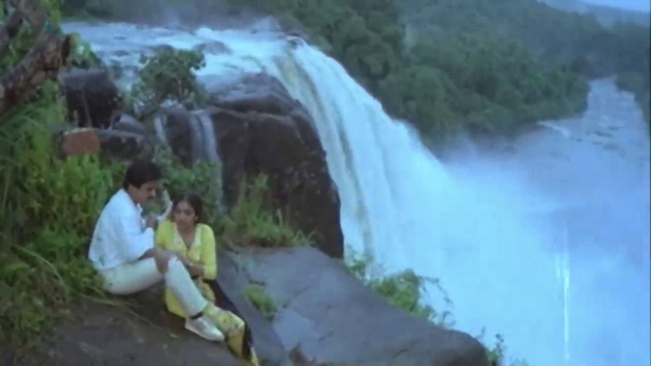 Punnagai Mannan still 8