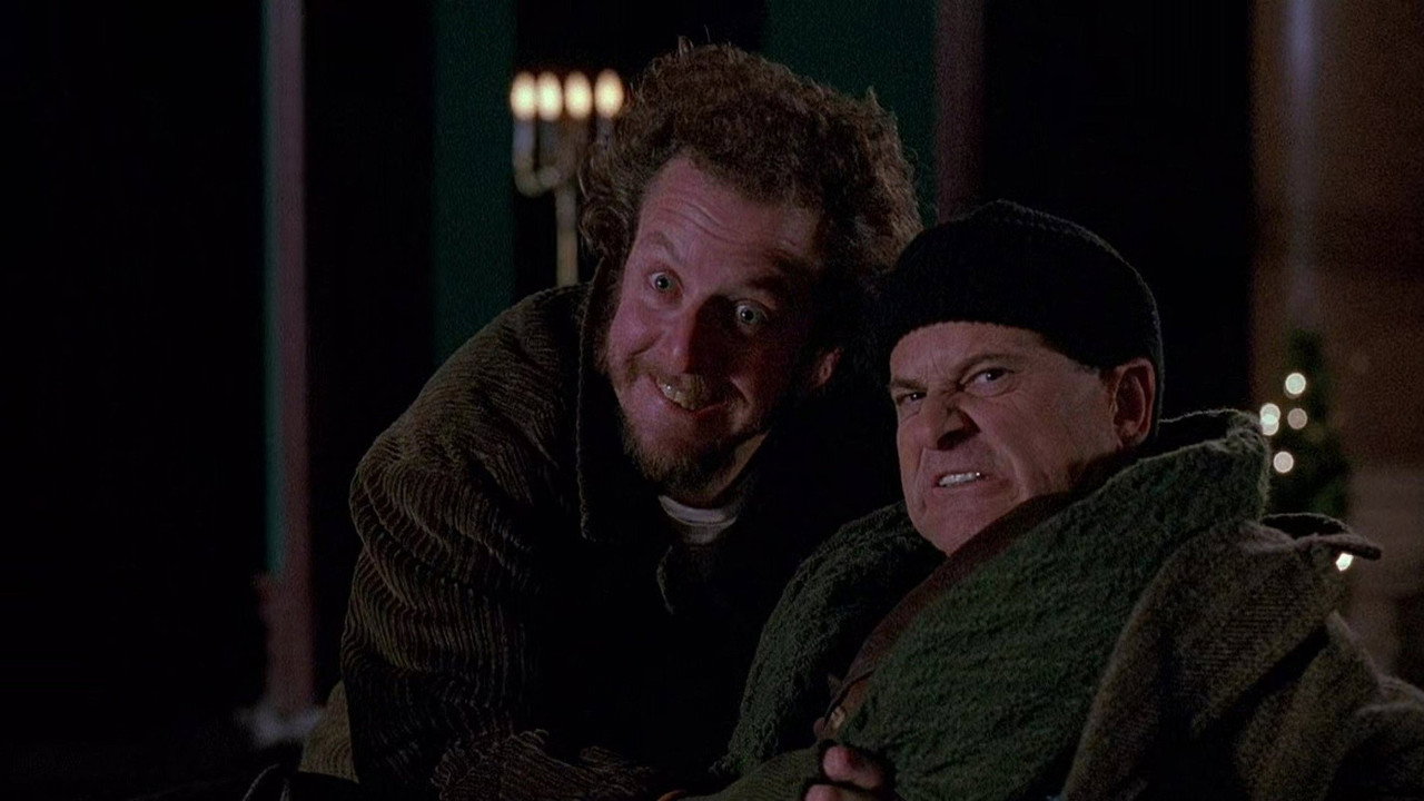 Home Alone 2: Lost in New York background 52