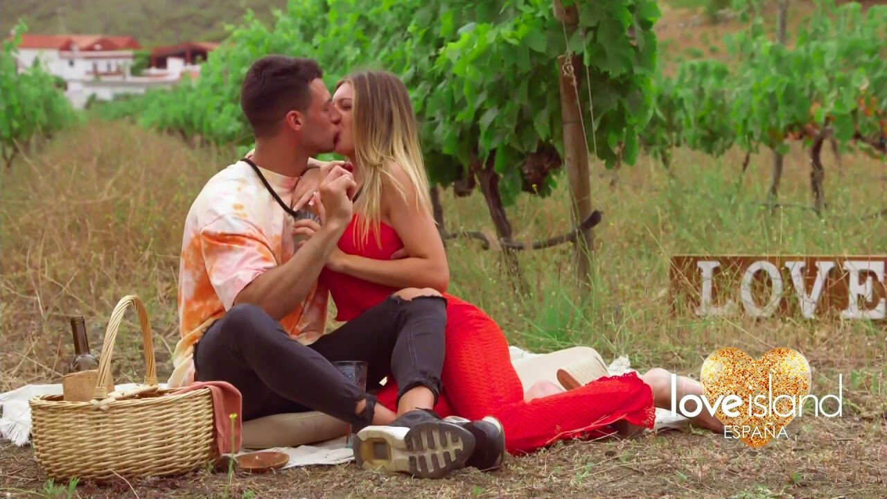 Love Island Spain - Season 2 Episode 2 : Episode 2