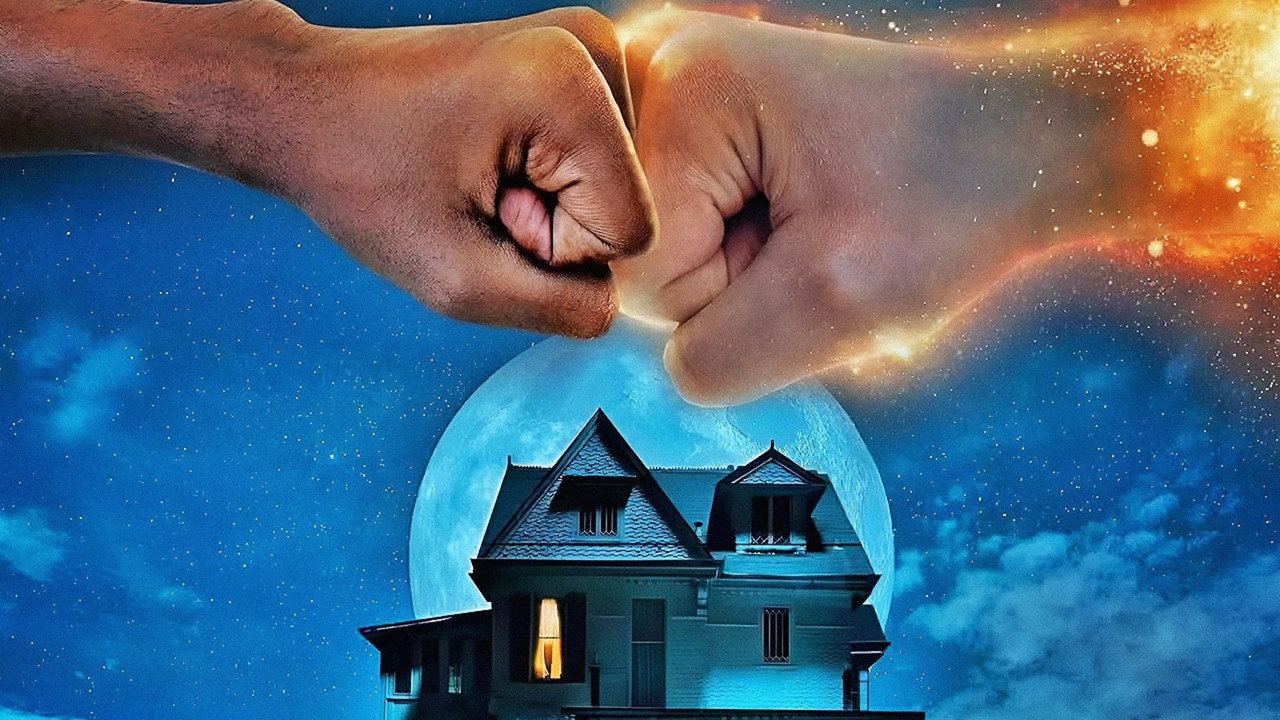 We Have a Ghost (2023) Hindi Dubbed Netflix backdrop