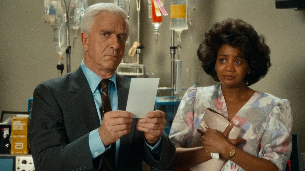 The Naked Gun: From the Files of Police Squad! background 71