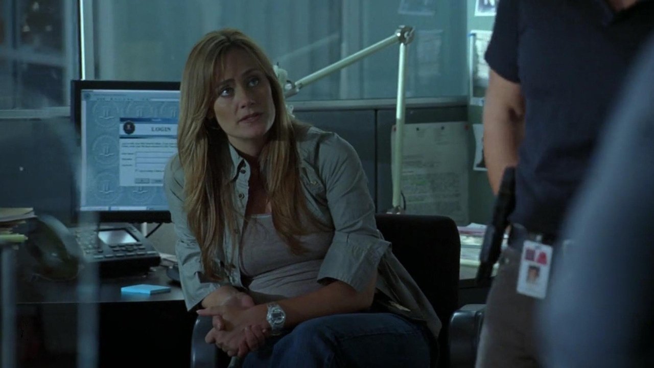 Numb3rs - Season 3 Episode 4 : The Mole