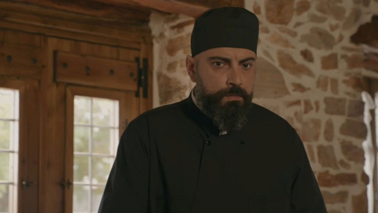 Σε Ξένα Χέρια — Épisode 34