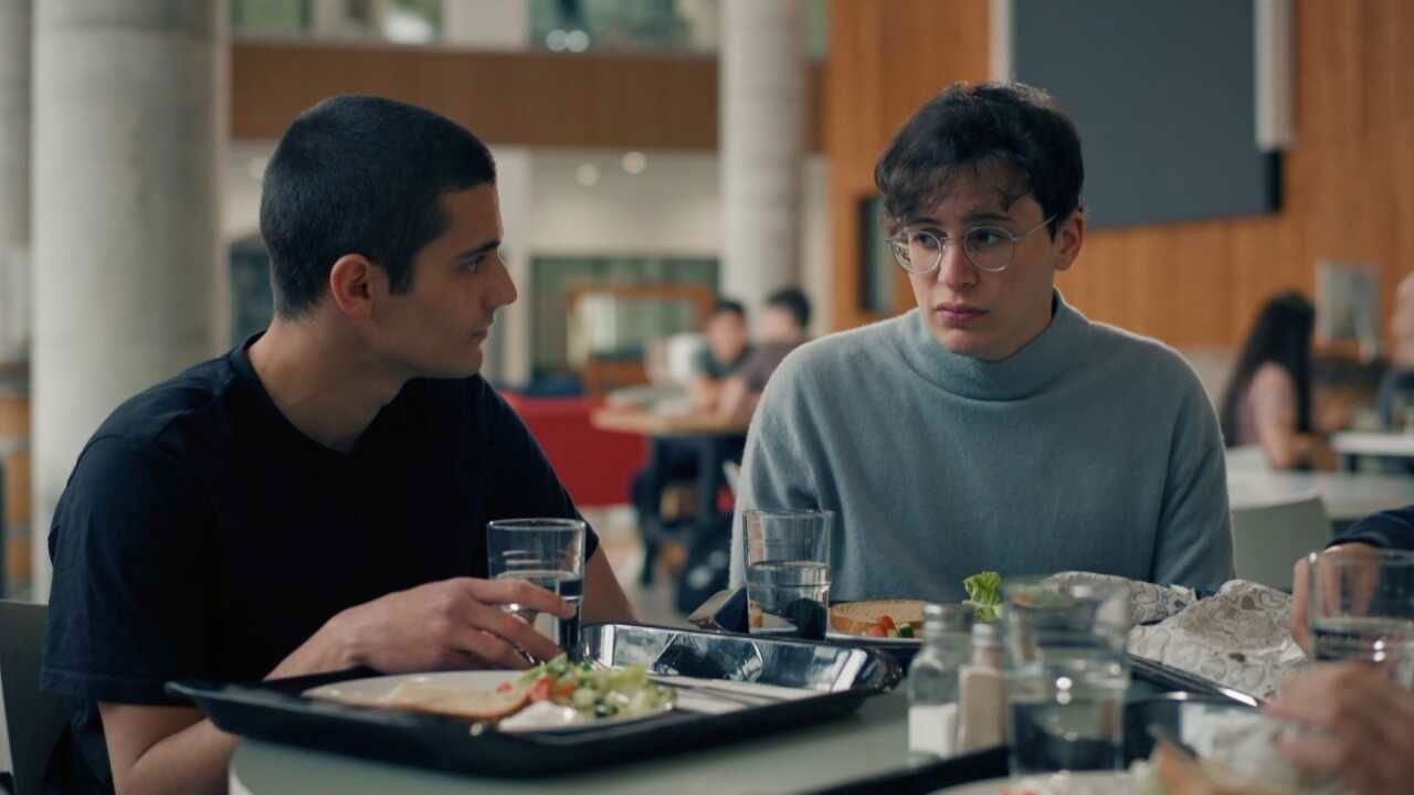 אינפיניטי — Épisode 11