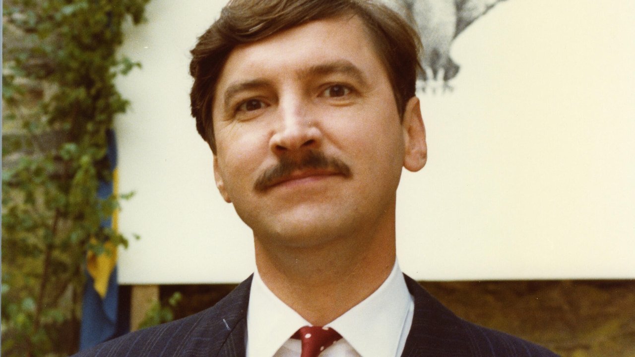 title image