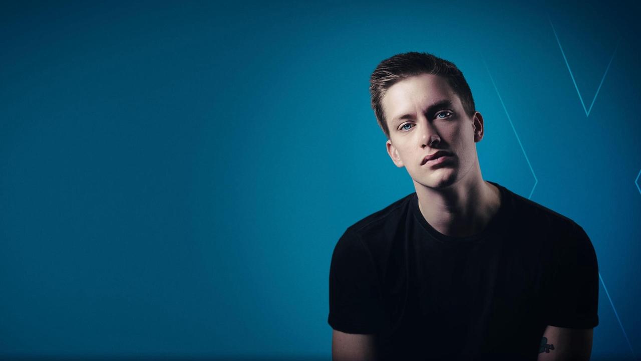 Scen från Daniel Sloss: X