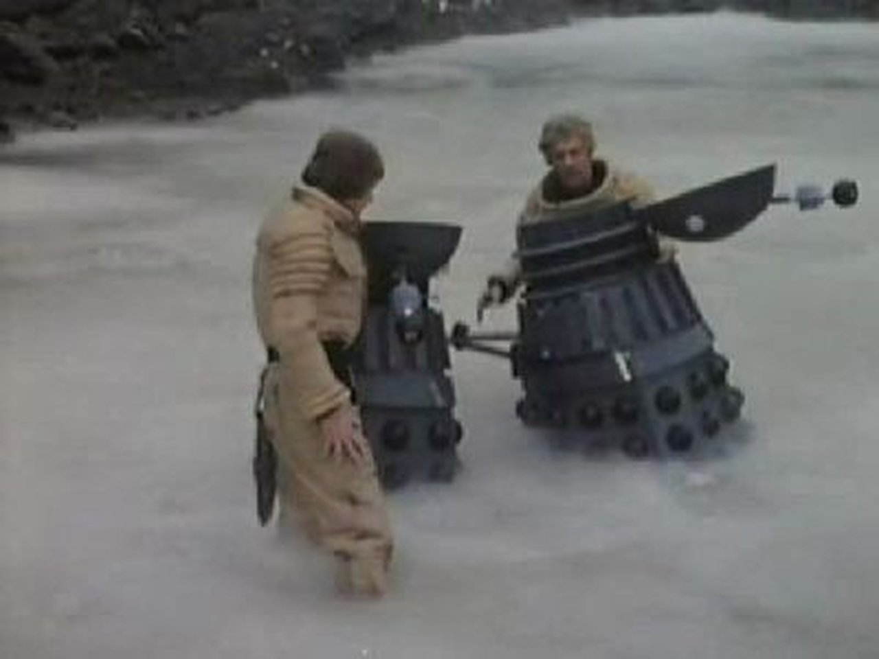 Doctor Who - Season 10 Episode 19 : Planet of the Daleks (5)