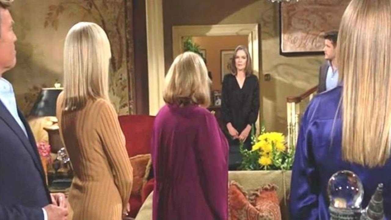 The Young and the Restless - Season 49 Episode 152 : Episode 152