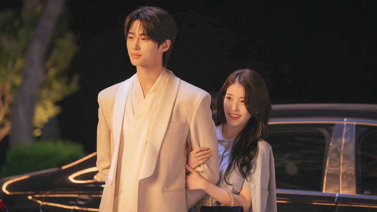 Vương Miện Hoàn Hảo - Backdrop 7