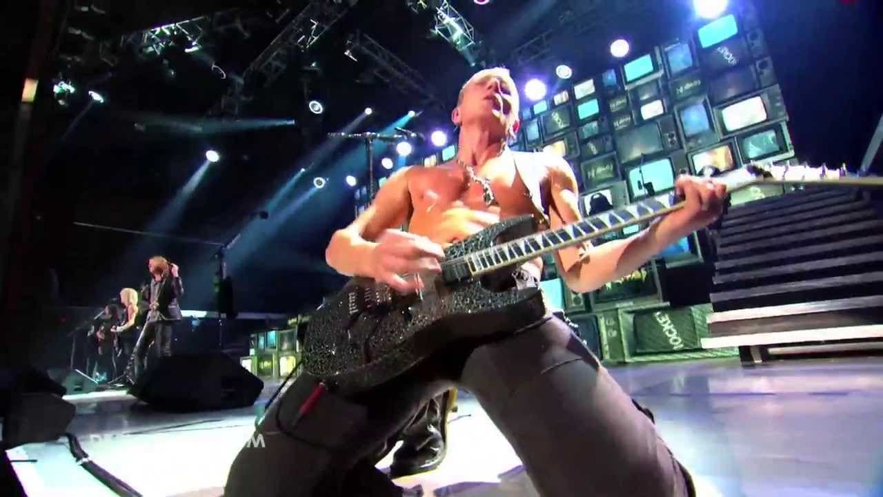 Def Leppard: Viva! Hysteria background