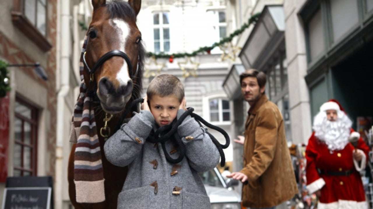 Scen från The Horse on the Balcony