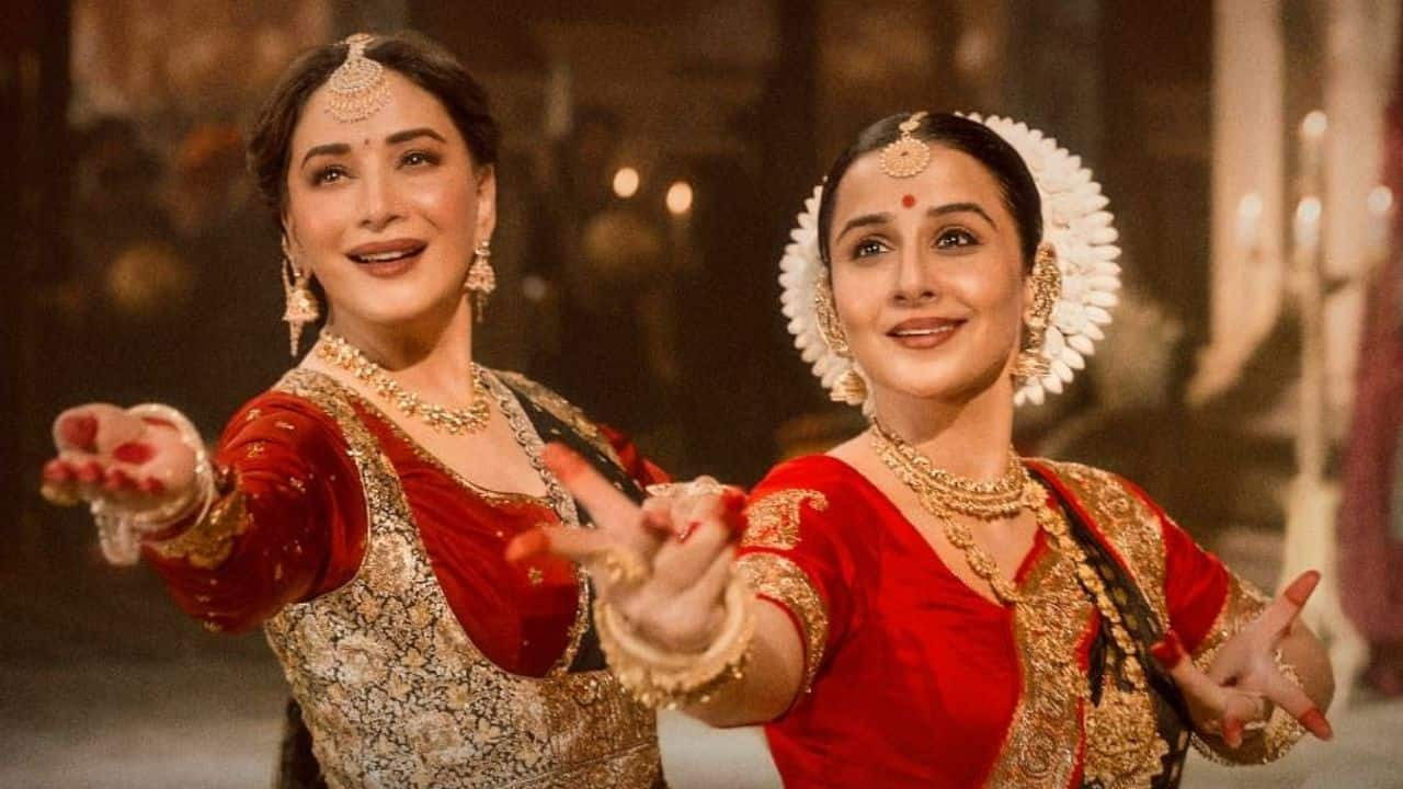 Bhool Bhulaiyaa 3 backdrop