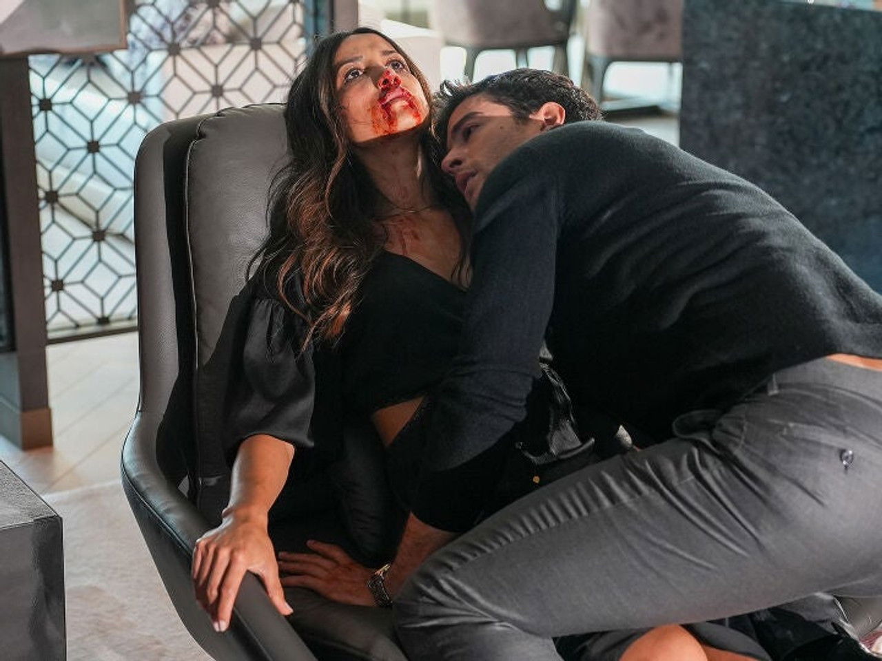 Velvet, El Nuevo Imperio — Épisode 58