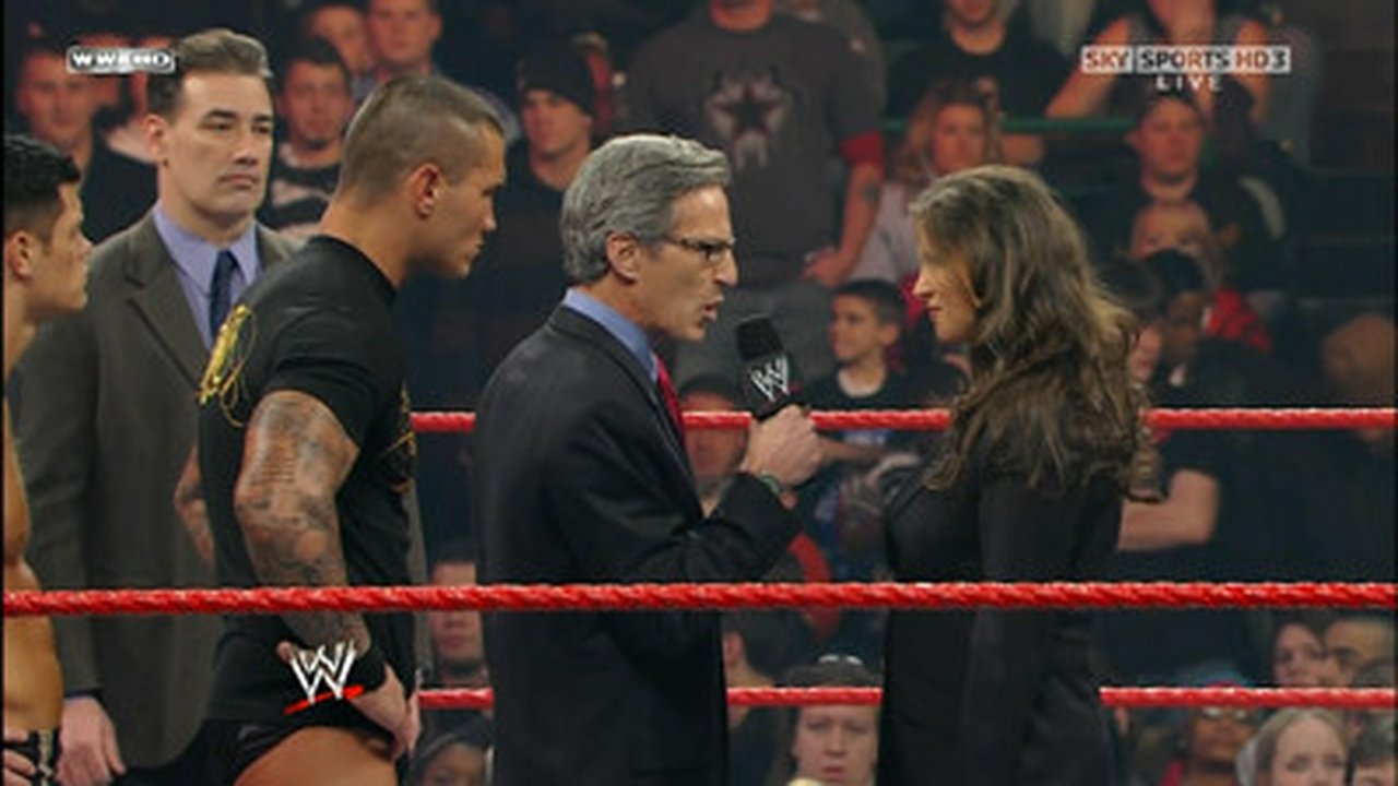 WWE Raw - Season 17 Episode 4 : WWE Monday Night RAW #818