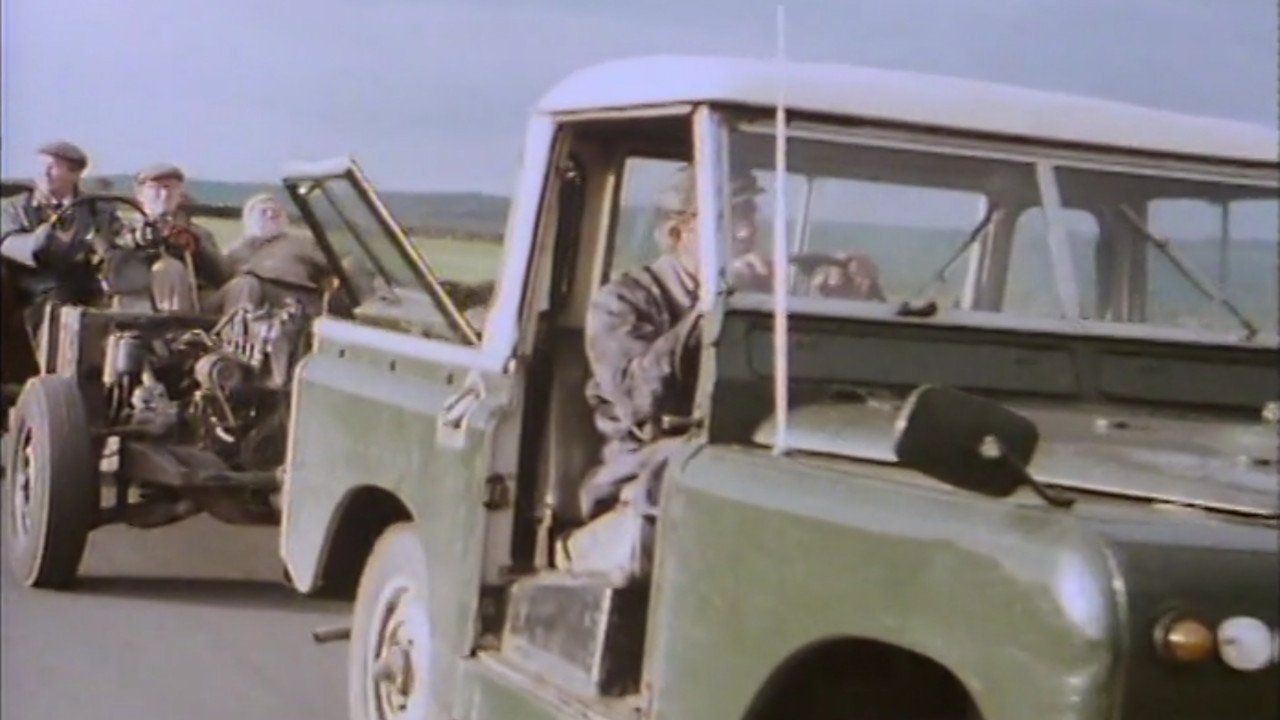 Last of the Summer Wine - Season 0 Episode 7 : The Loxley Lozenge (1984 Christmas Special)