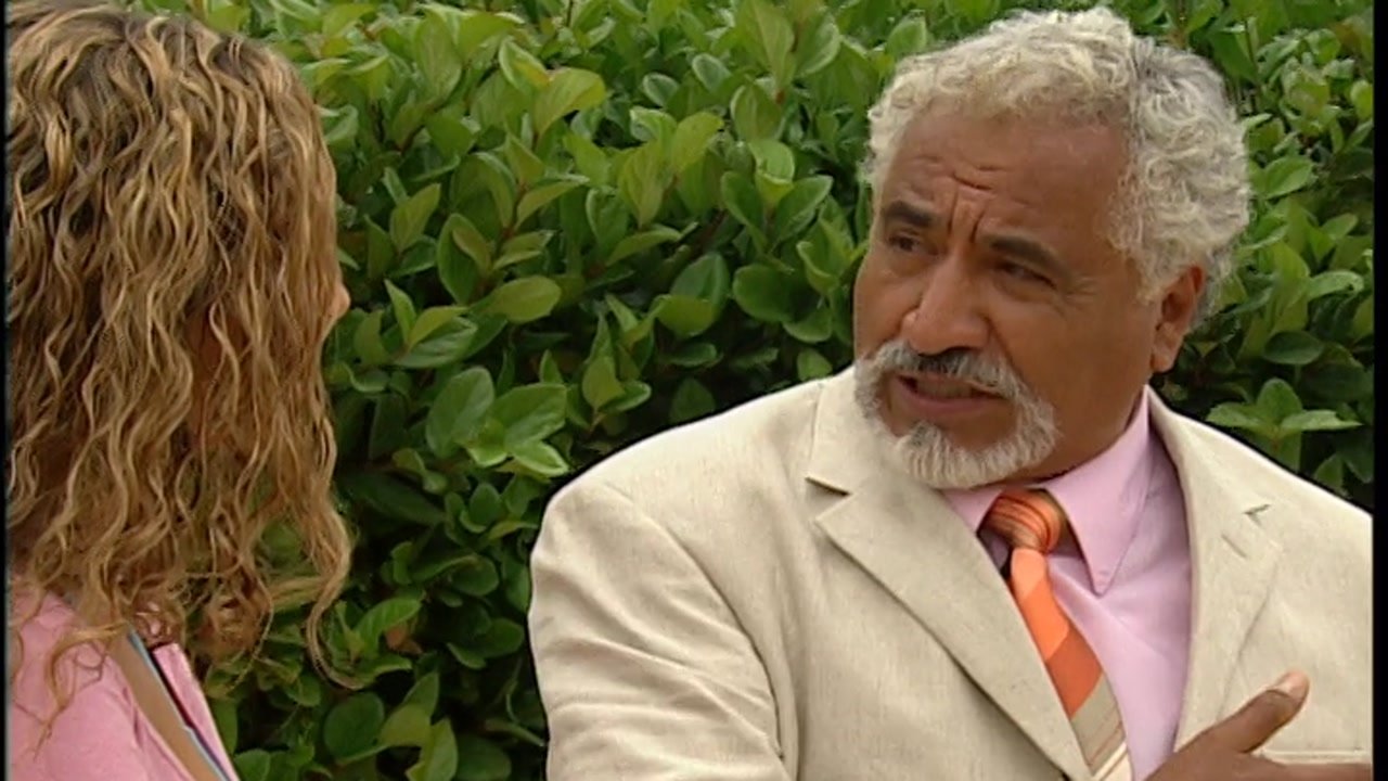 Rebelde - Season 2 Episode 21 : El futuro de la banda