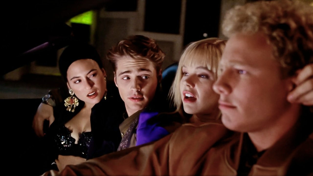 Beverly Hills, 90210 - Season 1 Episode 13 : Slumber Party