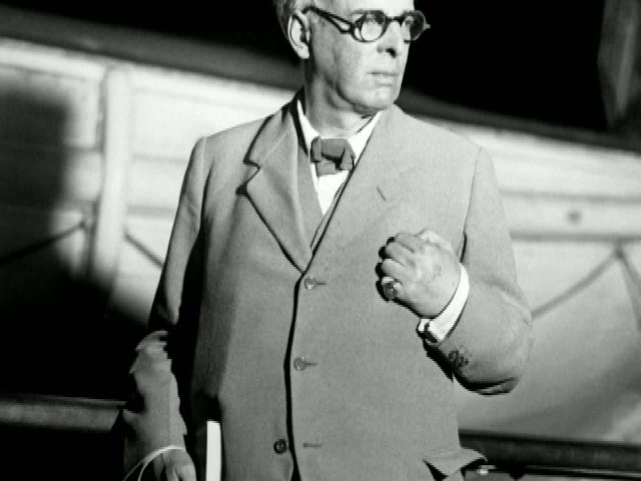 The Adventures of Young Indiana Jones Documentaries — Épisode 35