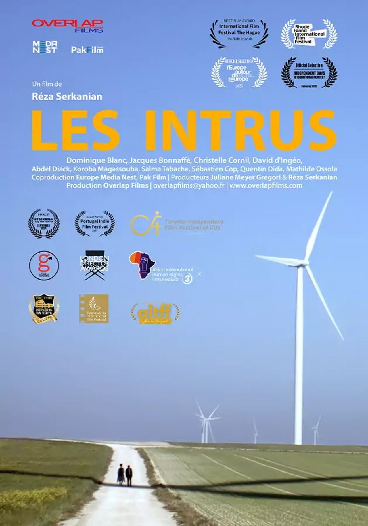 Les Intrus filmaffisch