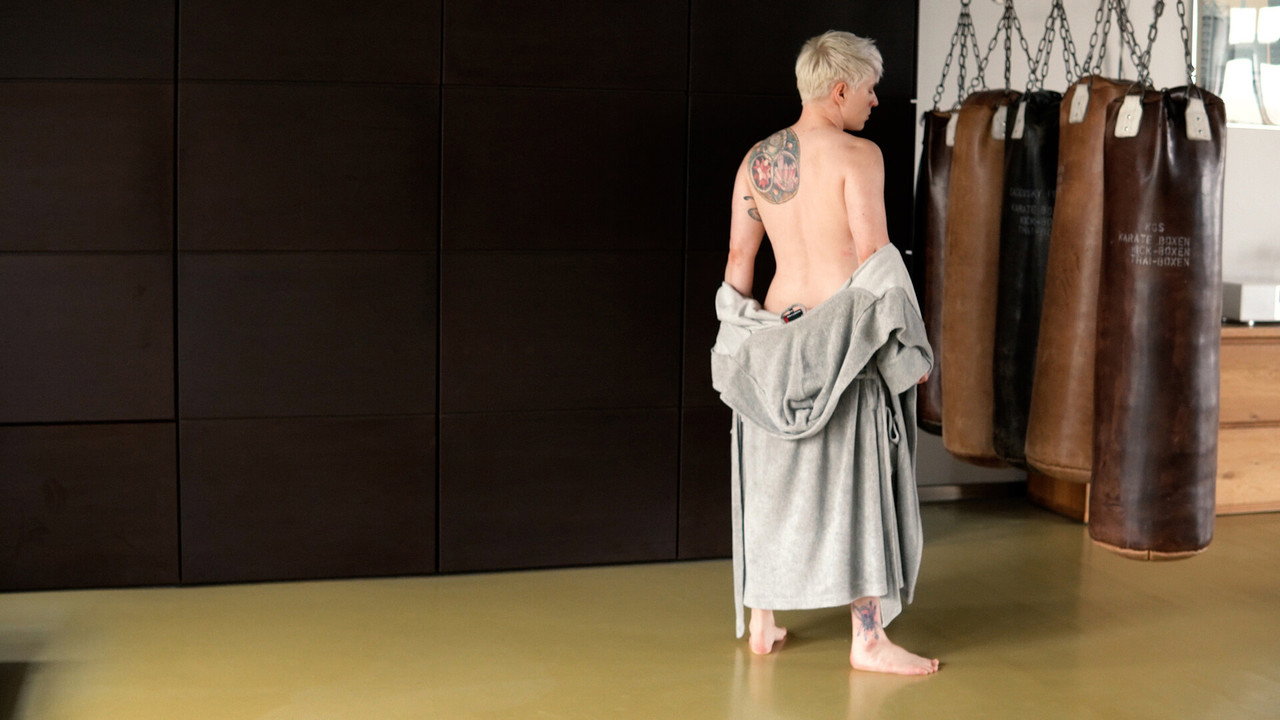 The Boxer still 3