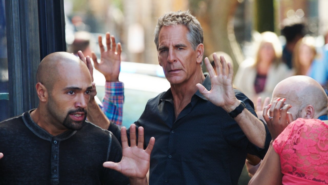 NCIS: New Orleans - Season 4 Episode 20 : Powder Keg