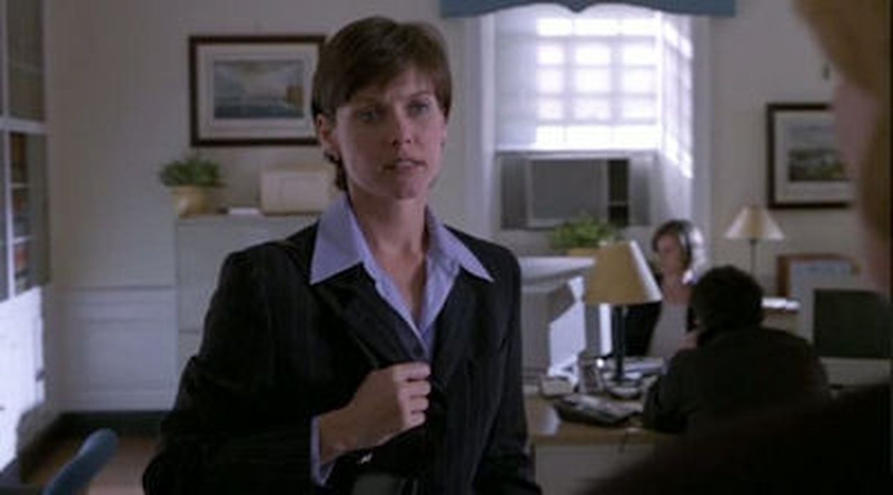 Law & Order - Season 7 Episode 22 : Past Imperfect