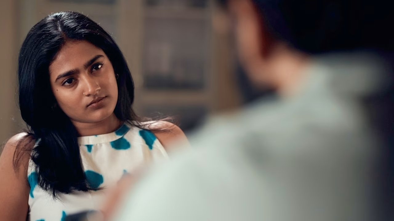 Heart Beat - Season 2 Episode 18 : Power Play