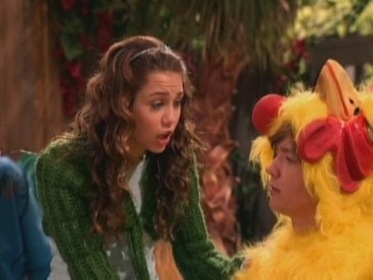 Hannah Montana - Season 1 Episode 11 : Oops! I Meddled Again