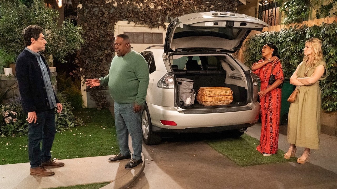The Neighborhood - Season 8 Episode 5 : Welcome to New Horizons