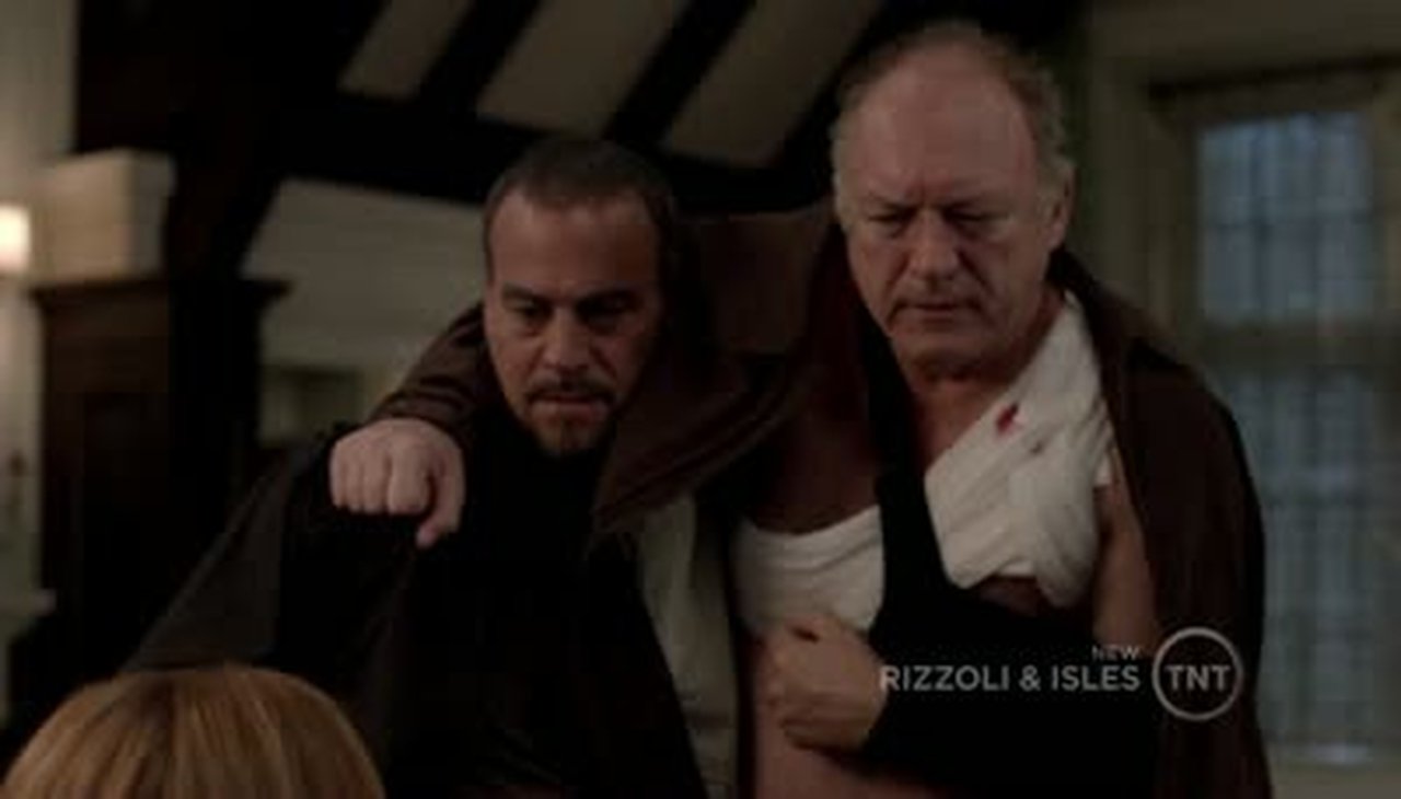 Rizzoli & Isles - Season 2 Episode 9 : Gone Daddy Gone
