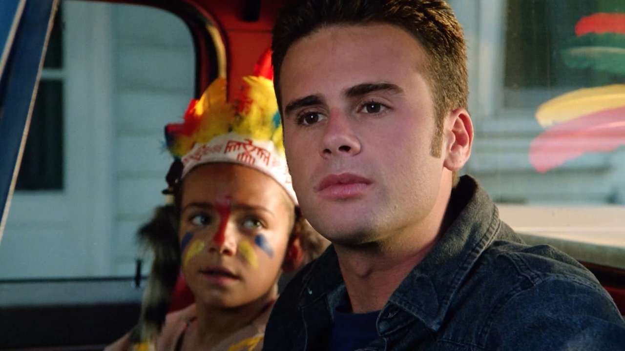 Beverly Hills, 90210 - Season 5 Episode 8 : Things That Go Bang in the Night