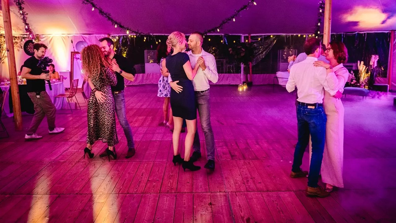 Blind Getrouwd - Season 0 Episode 2 : The Anniversary (2)