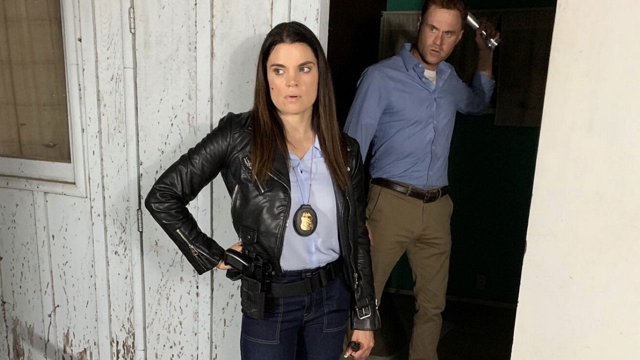 A Killer Rising backdrop image