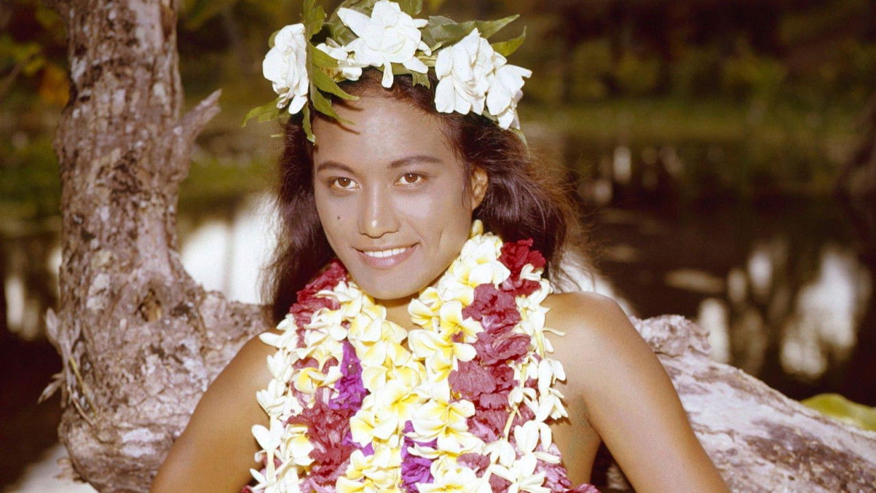 Mutiny on the Bounty backdrop