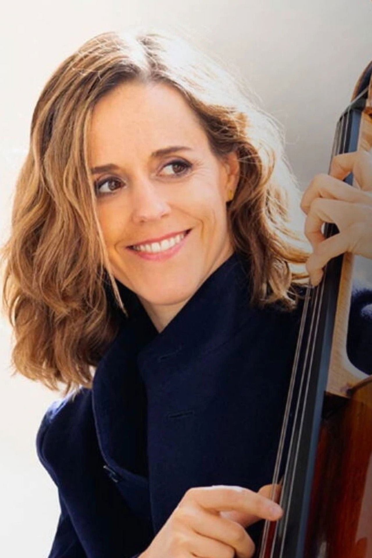 Cristian Măcelaru Conducts Saint-Saëns, Fauré and Scriabin Backdrop