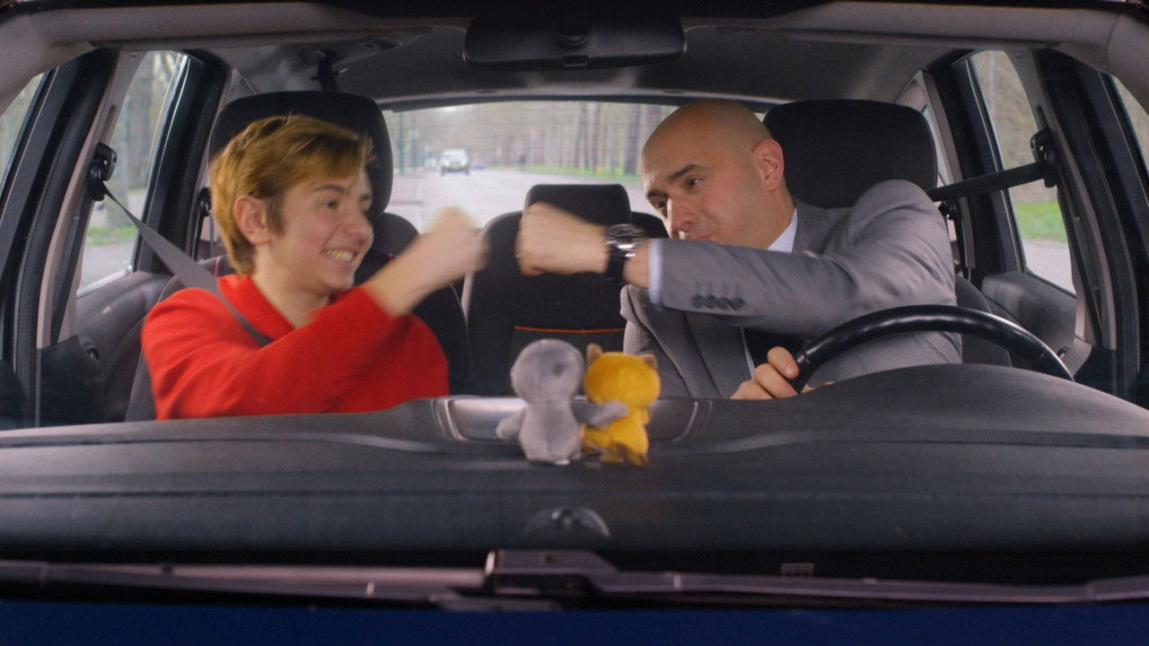 8:15 — Voisins, les