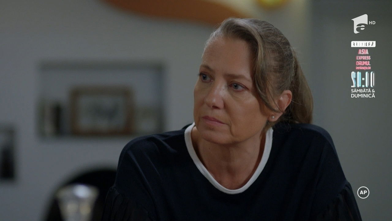 Adela — Épisode 9