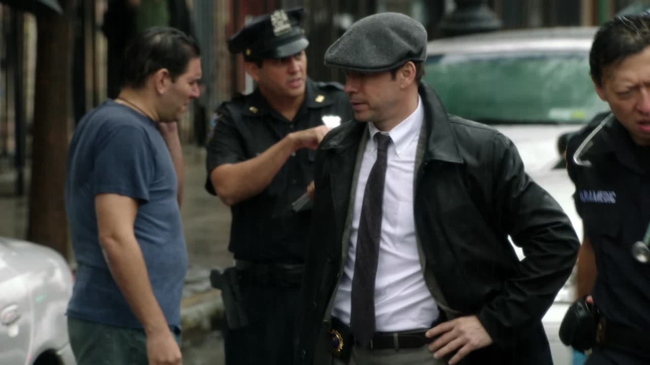 Blue Bloods - Season 2 Episode 5 : A Night on the Town