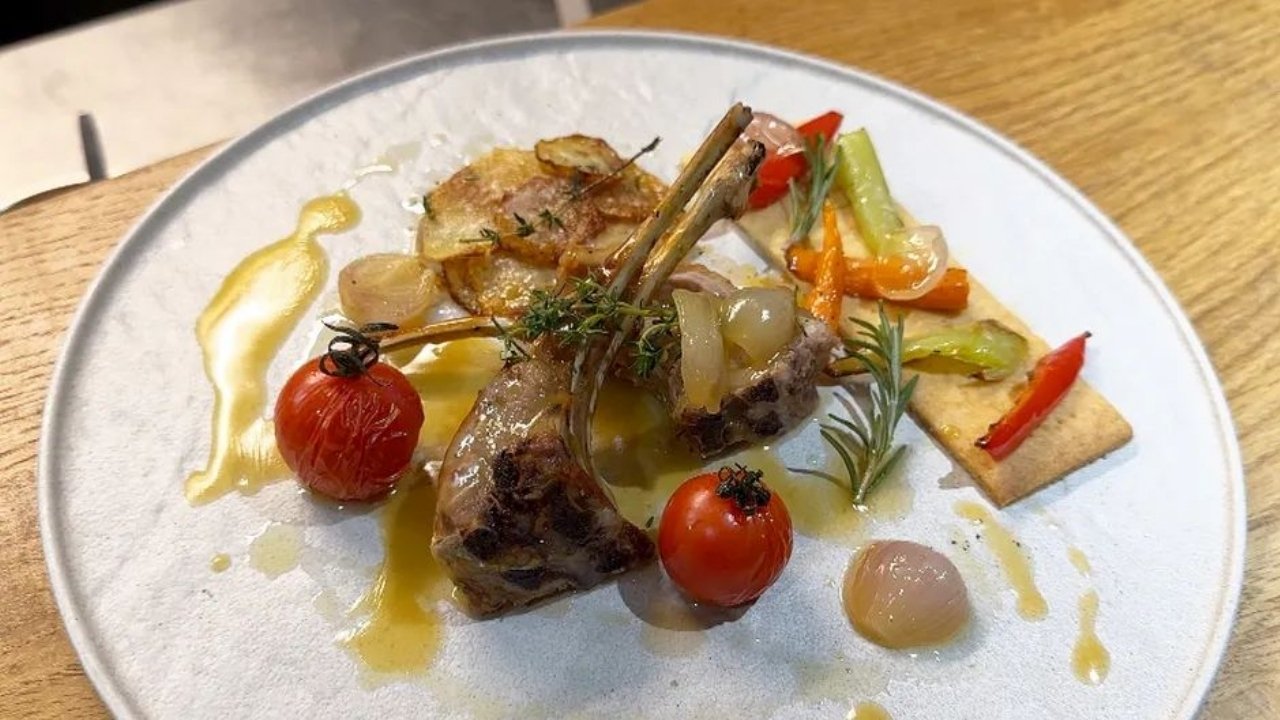 Voyage en cuisine - Season 1 Episode 78 : Episode 78