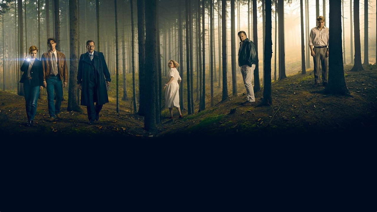 Das Geheimnis des Totenwaldes background