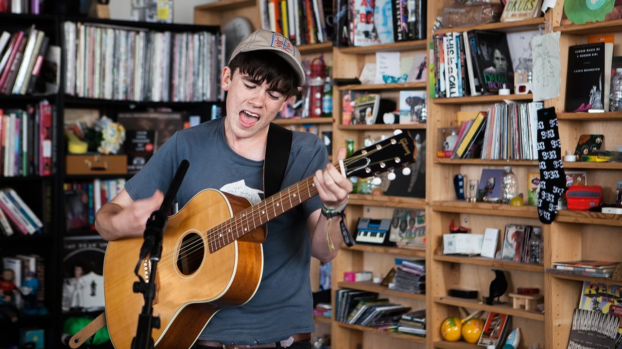 NPR Tiny Desk Concerts - Season 10 Episode 1 : Declan McKenna