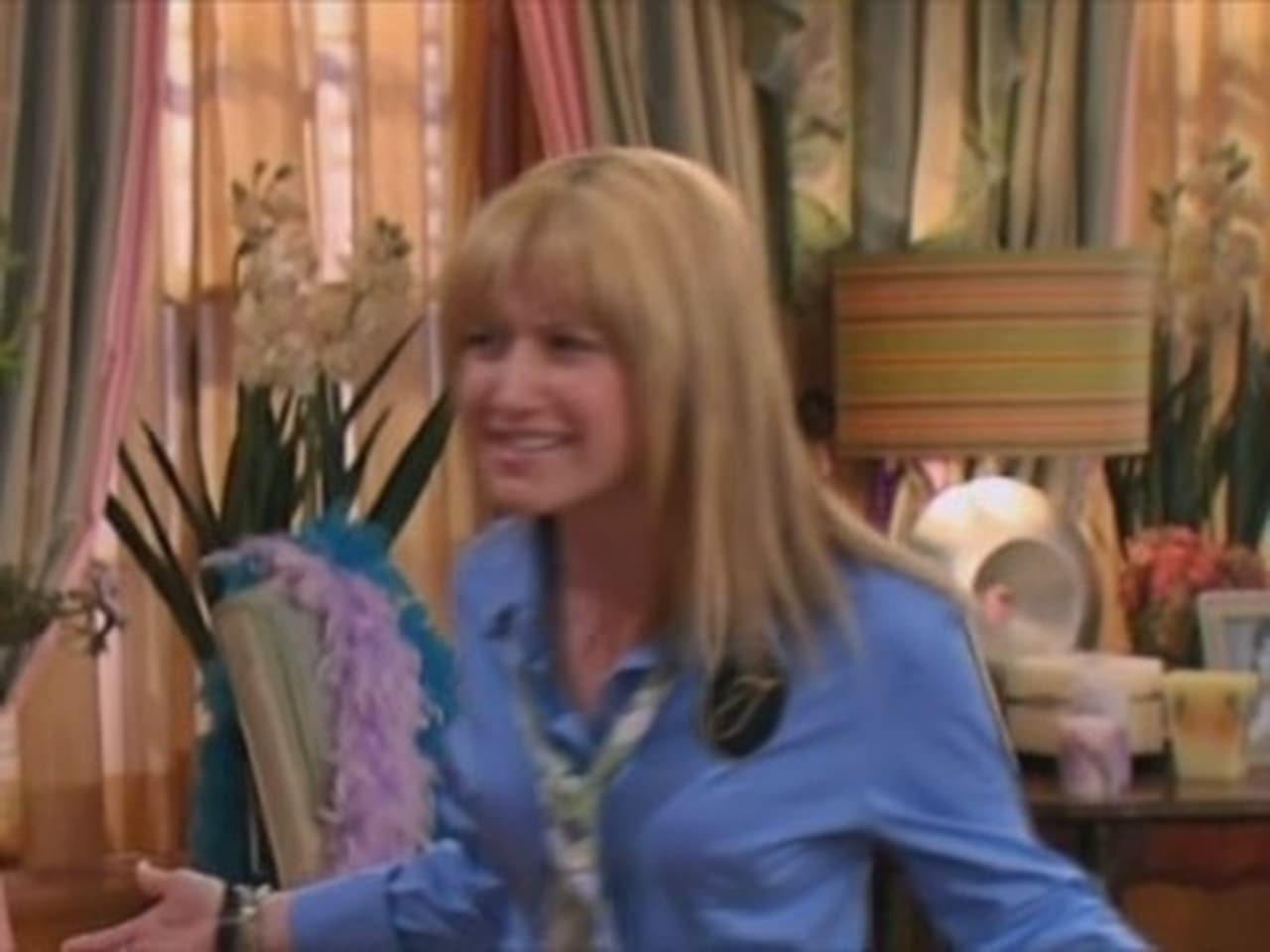 The Suite Life of Zack & Cody - Season 1 Episode 15 : Rumors