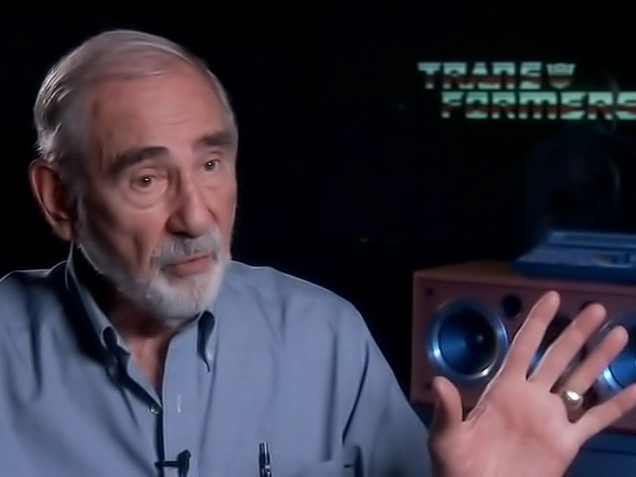 The Transformers - Season 0 Episode 8 : The Combiner: Forming the Transformers Animated Series