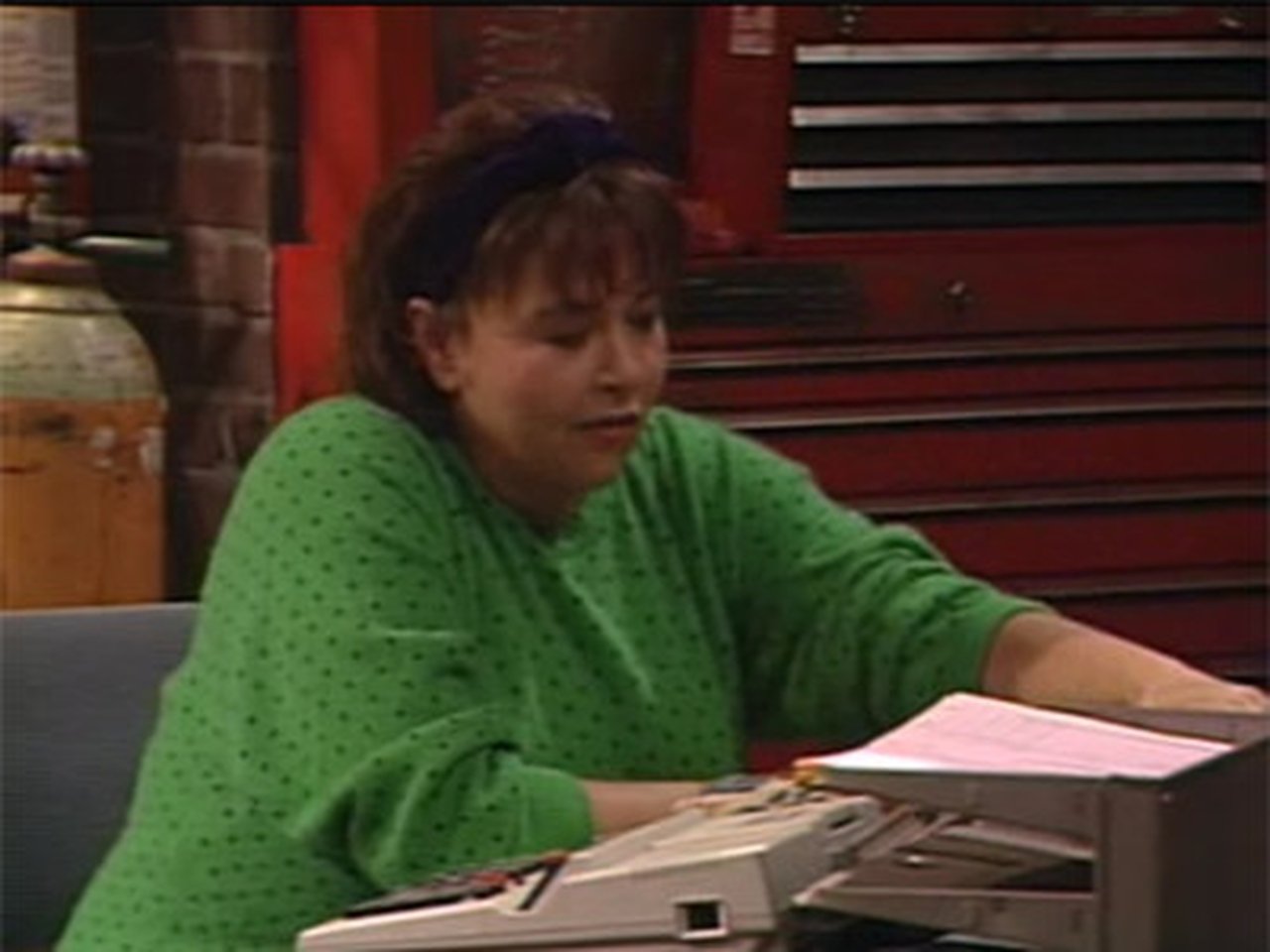 Roseanne - Season 4 Episode 2 : Take My Bike ... Please!