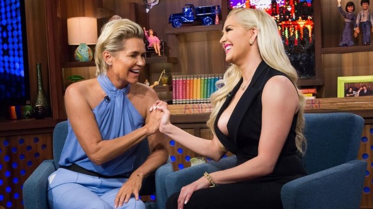 Watch What Happens Live with Andy Cohen - Season 13 Episode 67 : Yolanda Hadid & Erika Girardi