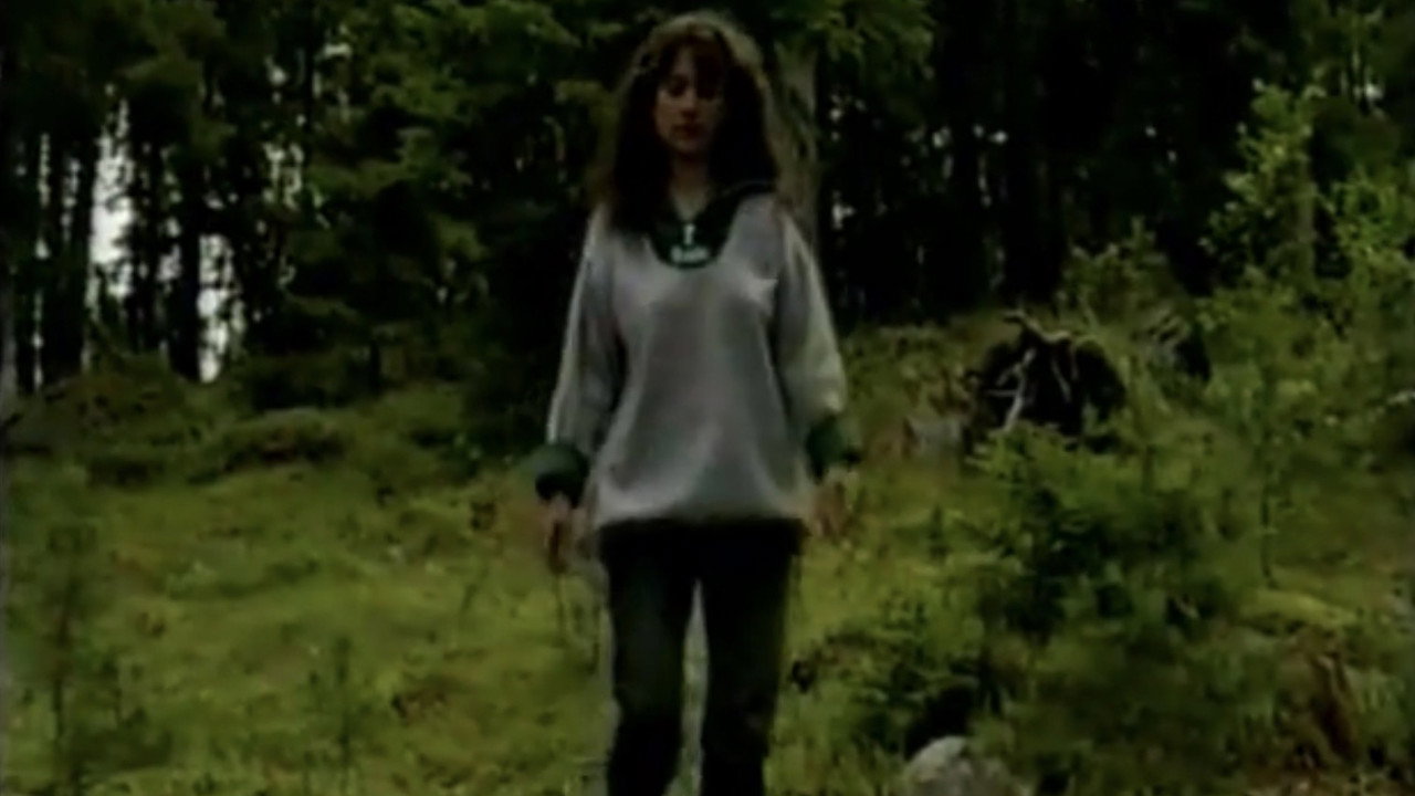 Christina's Mushroom School still 3