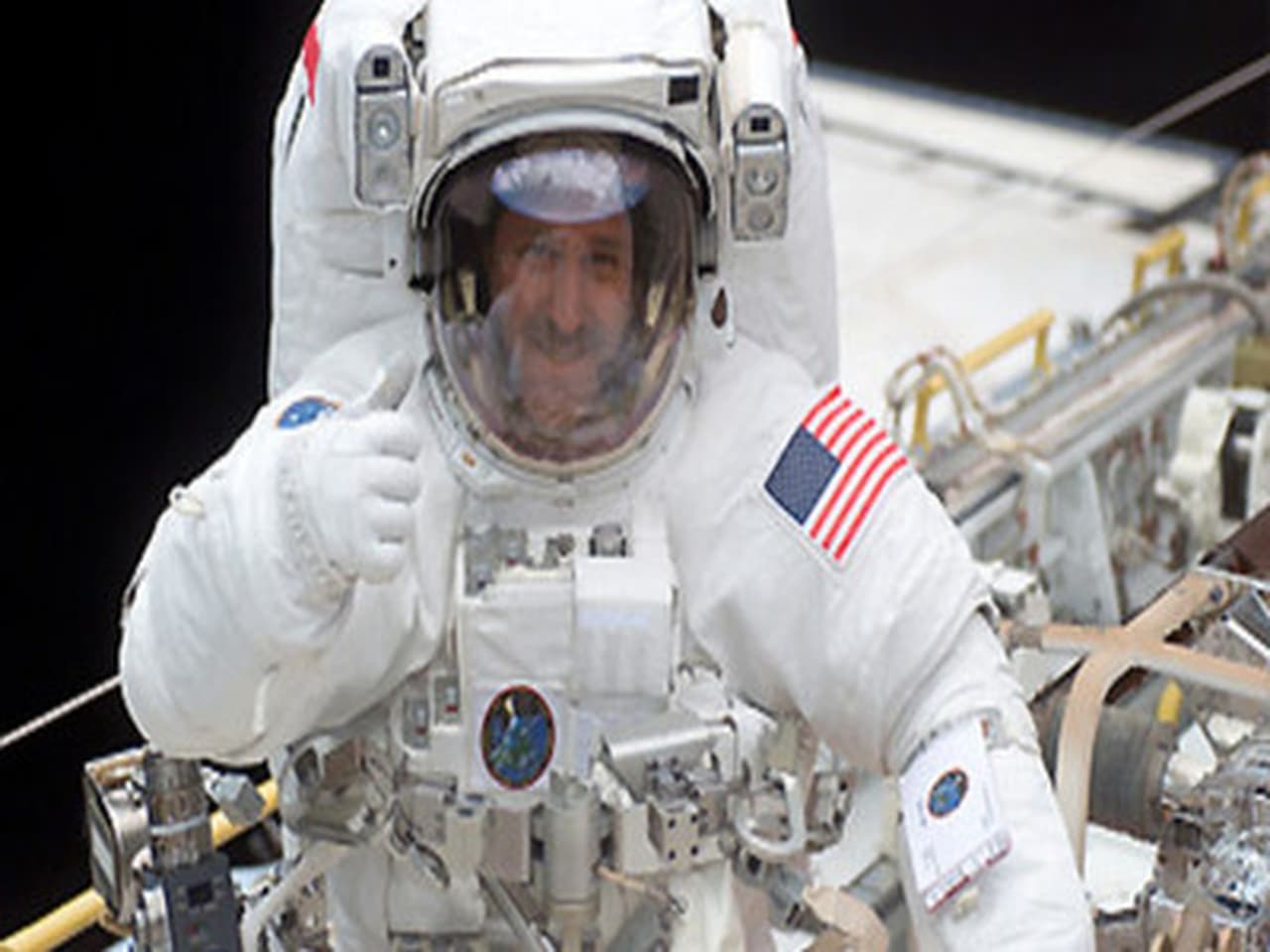 NOVA - Season 37 Episode 2 : Hubble's Amazing Rescue
