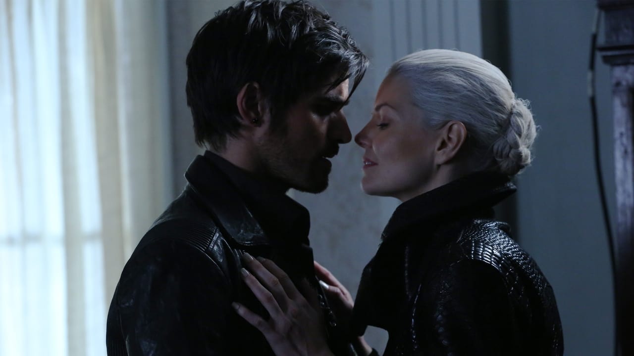 Once Upon a Time - Season 5 Episode 8 : Birth
